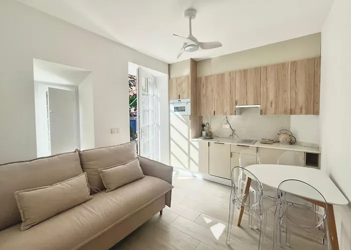 El Jardin De Maria Luisa Burgo